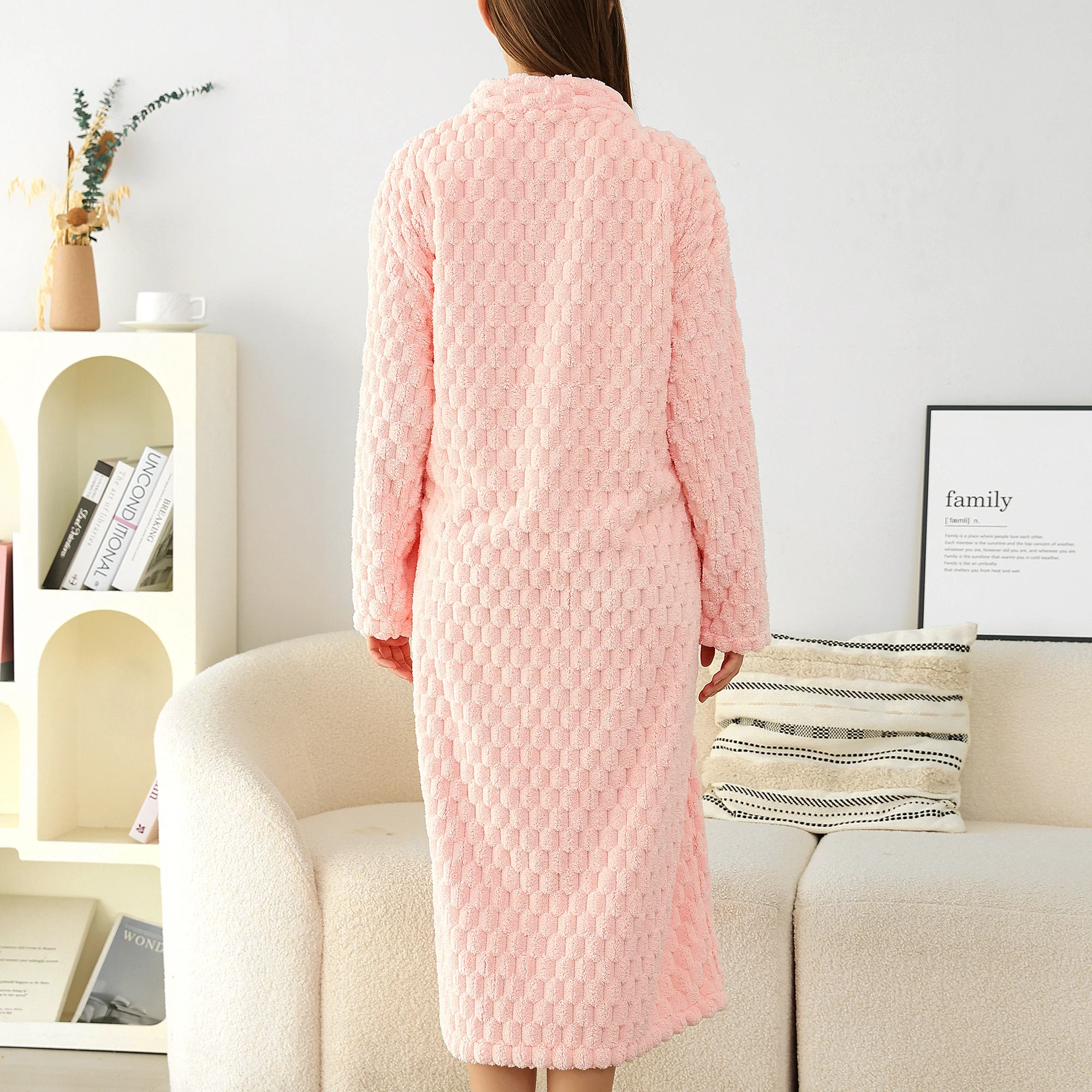 روب إستحمام بنمط بارز الملمس - Image 7