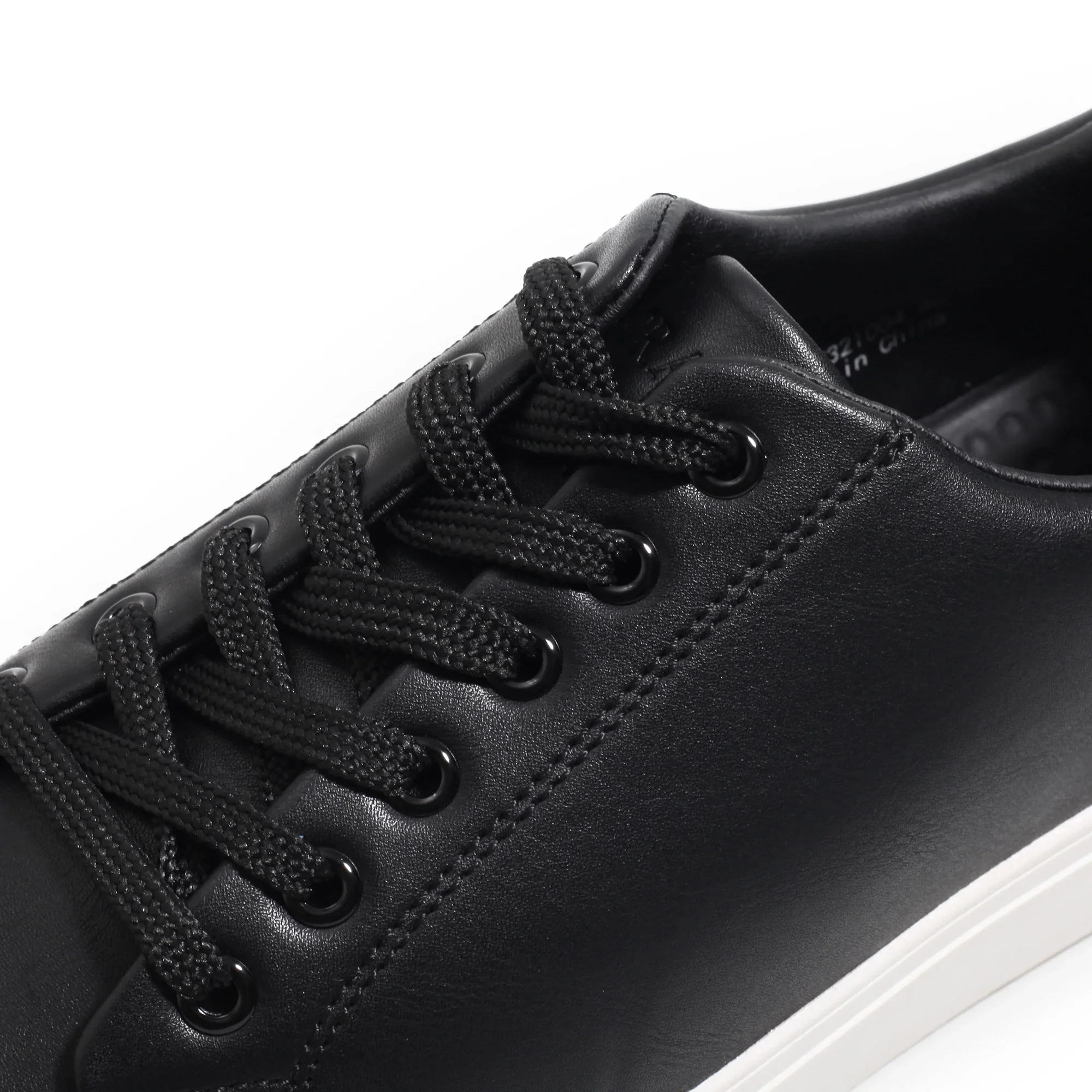 سنيكر كاجوال برباط للنساء - Image 8