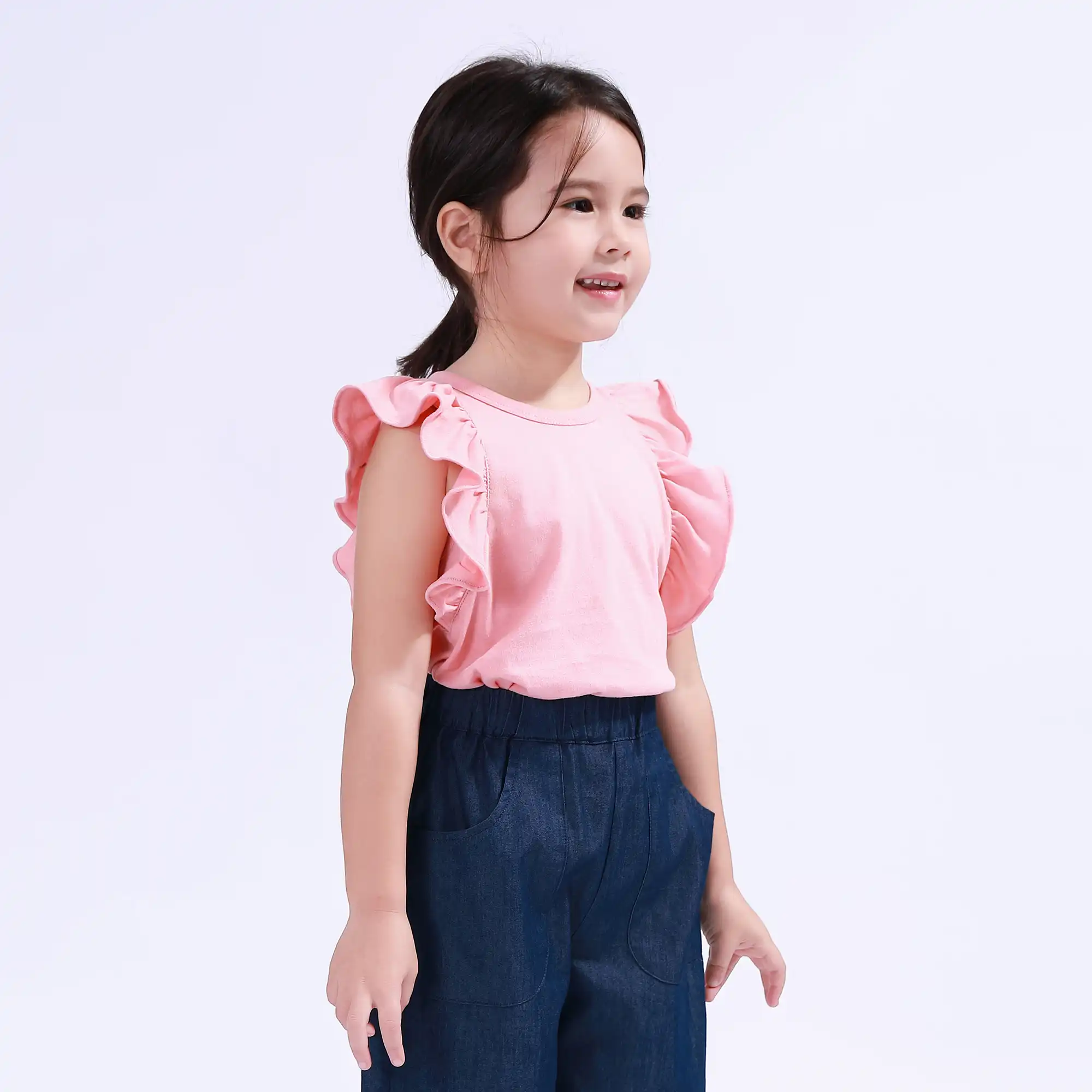 تيشيرت بأكمام كشكش للبنات - Image 10