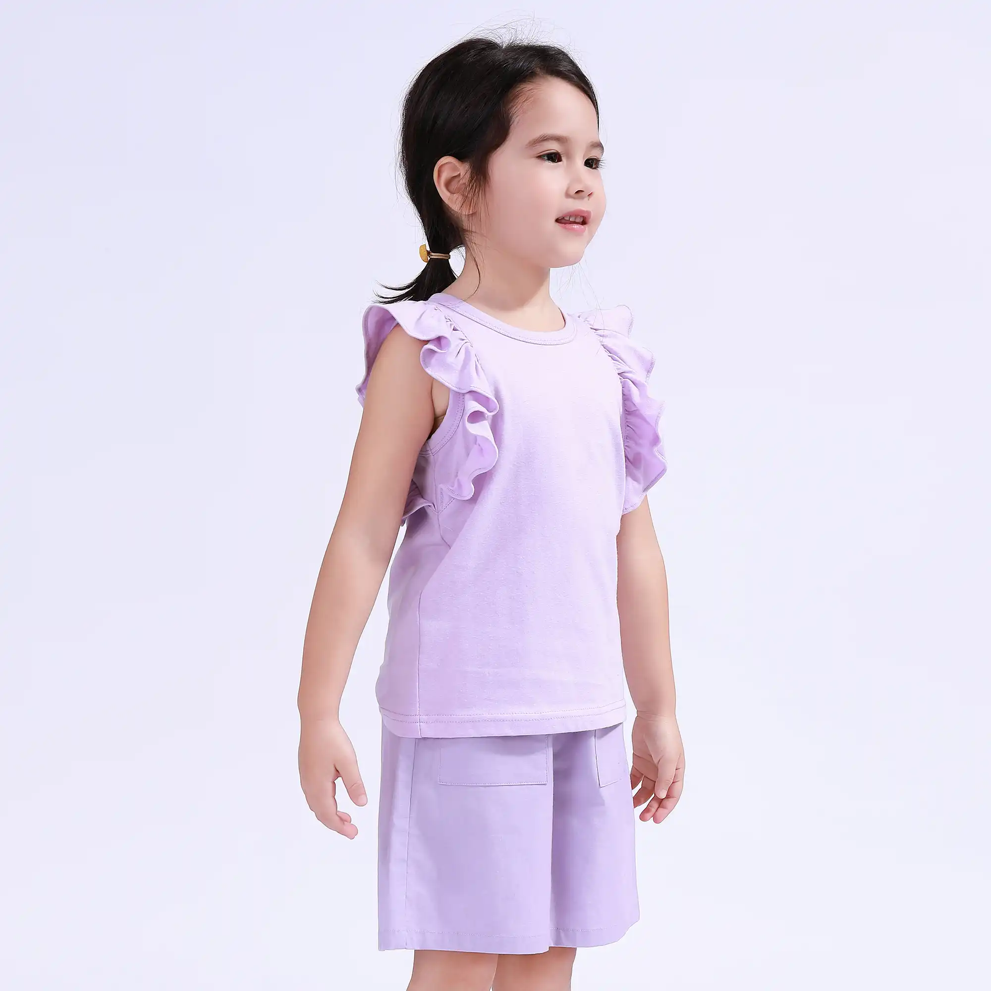 تيشيرت بأكمام كشكش للبنات - Image 15